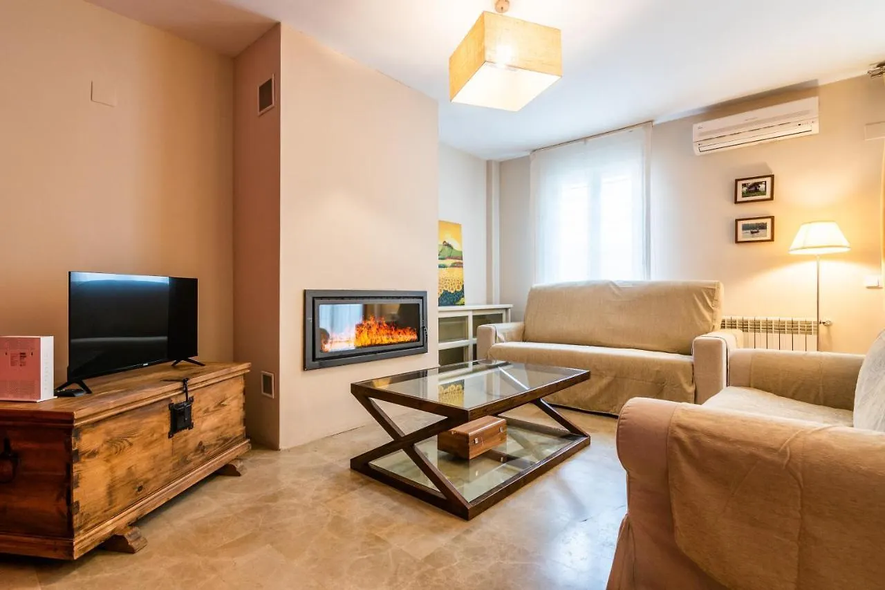 Tuguest Grisolia House - Free Parking location