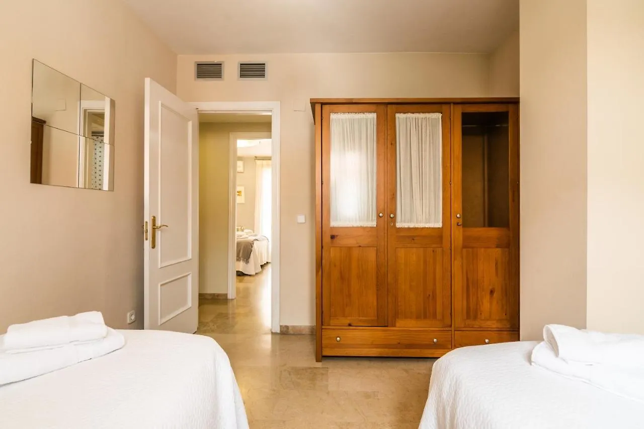Apartment Tuguest Grisolia House - Free Parking Armilla