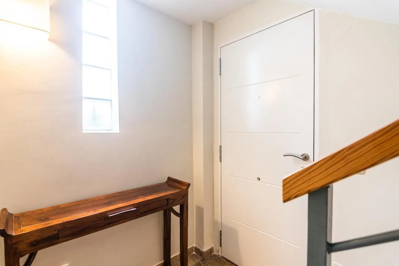 Apartment Tuguest Grisolia House - Free Parking Armilla
