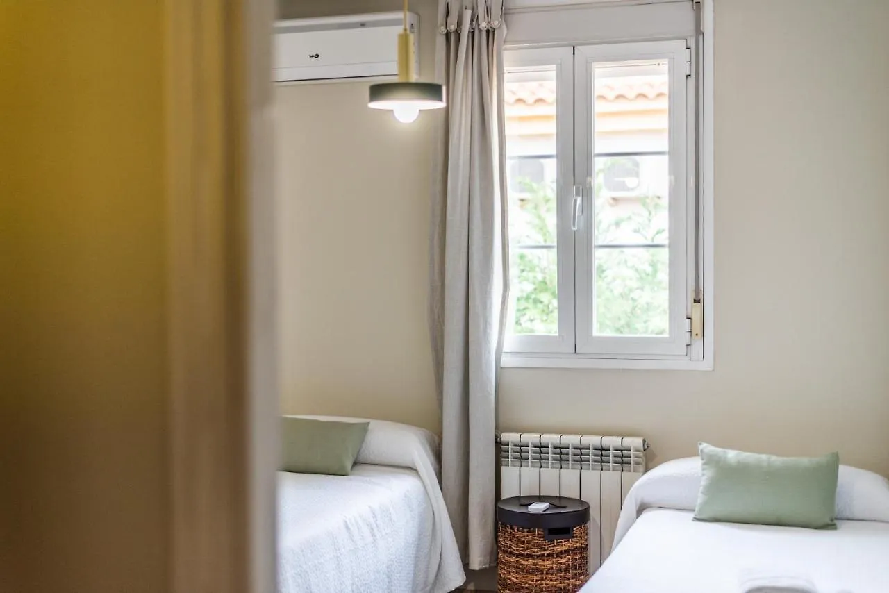 Apartment Tuguest Grisolia House - Free Parking Armilla Spain
