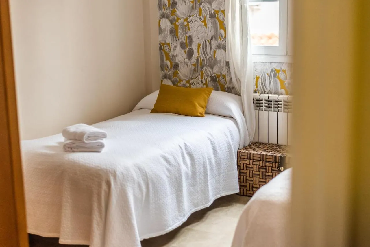 Tuguest Grisolia House - Free Parking Armilla Apartment