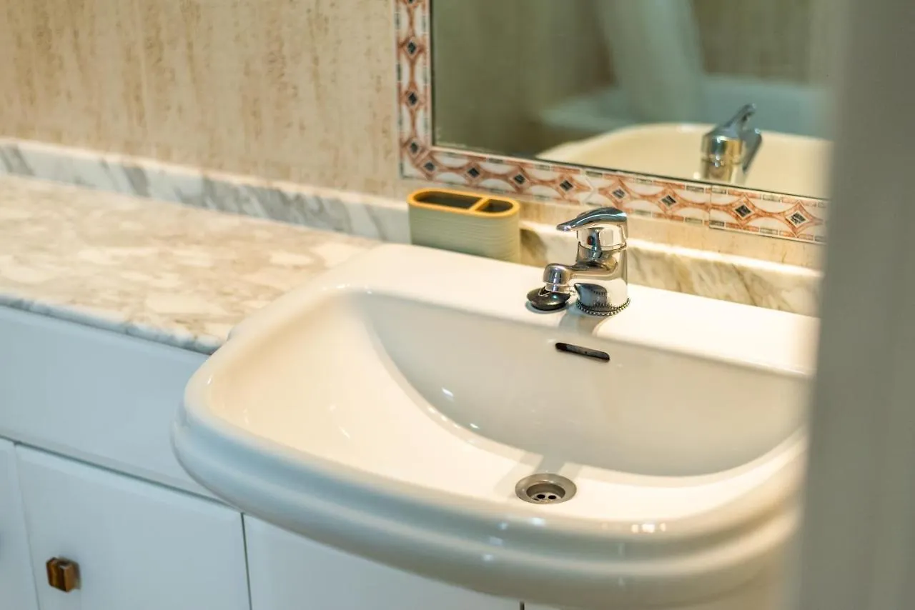 Tuguest Grisolia House - Free Parking Armilla